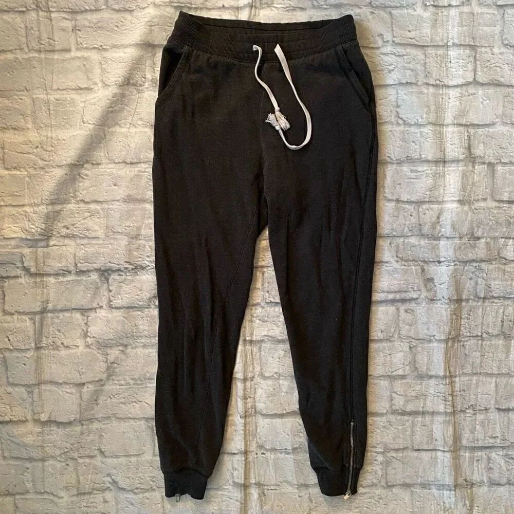 Aerie women XS pull on jogger sweatpants grey w/zipper bottoms